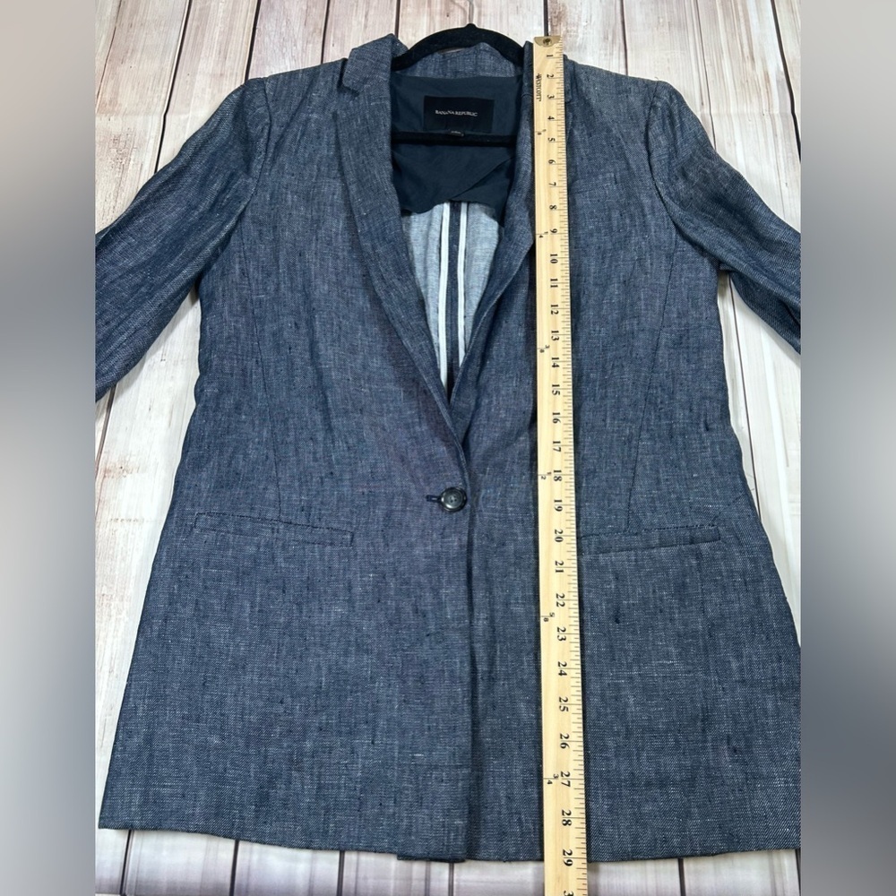 Banana Republic Navy Slub Texture Linen Blazer. Lightweight.Size 6. Quiet Luxury - Picture 6 of 11